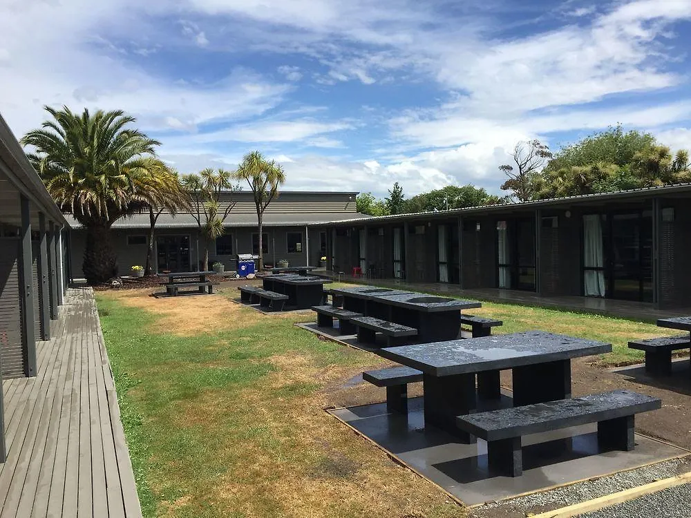 Hotel Bealeys Christchurch