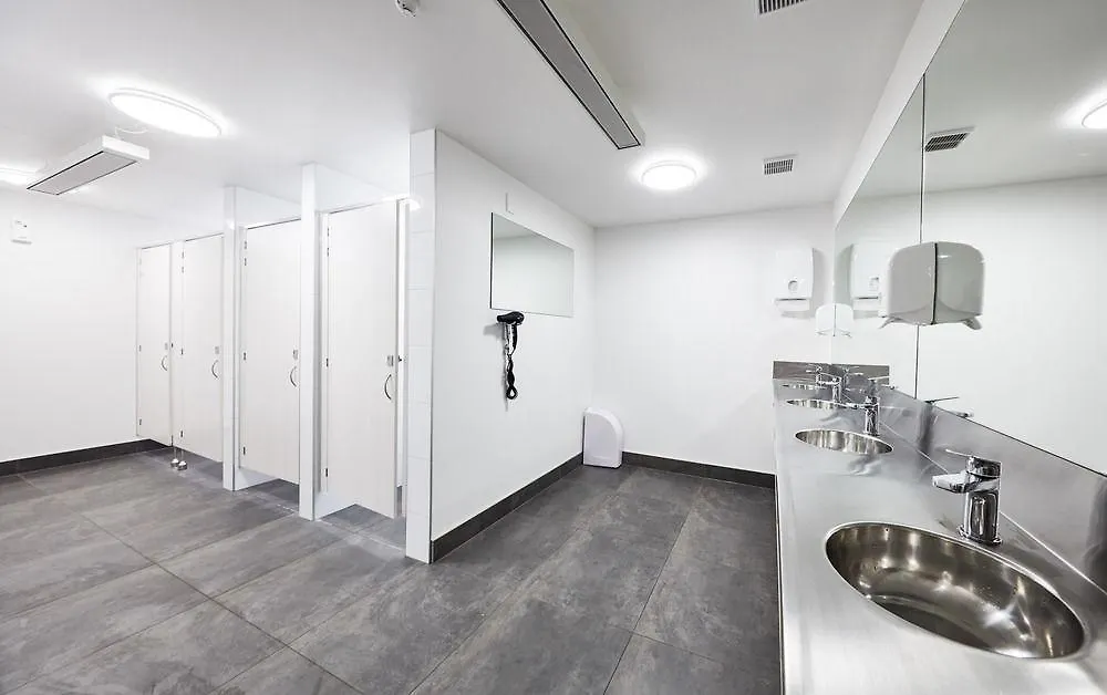 Hotel Bealeys Christchurch